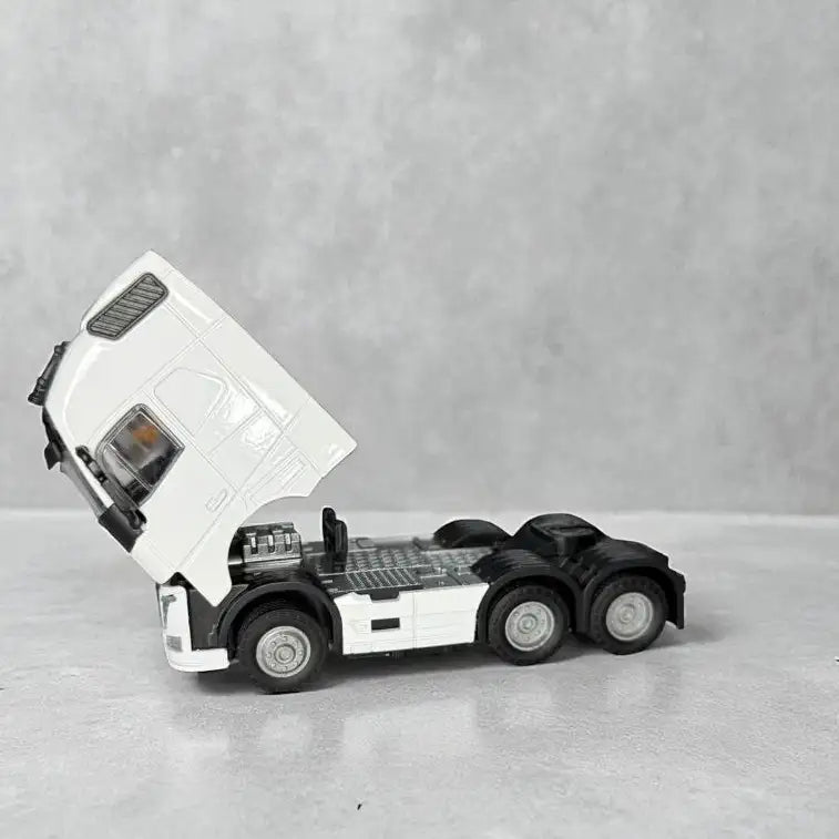 Miniatura Caminhão Volvo FH de Metal - (FRETE GRÁTIS + DESCONTO HOJE)